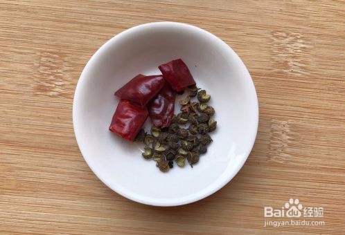 肉丝炒鲜鱿西兰花是怎么做的？家常教程