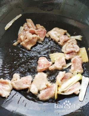 家常菜(酱香口蘑)的做法
