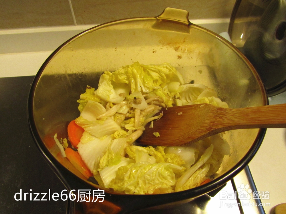 娃娃菜菌菇炖土豆薄饼的做法（附土豆薄饼做法）