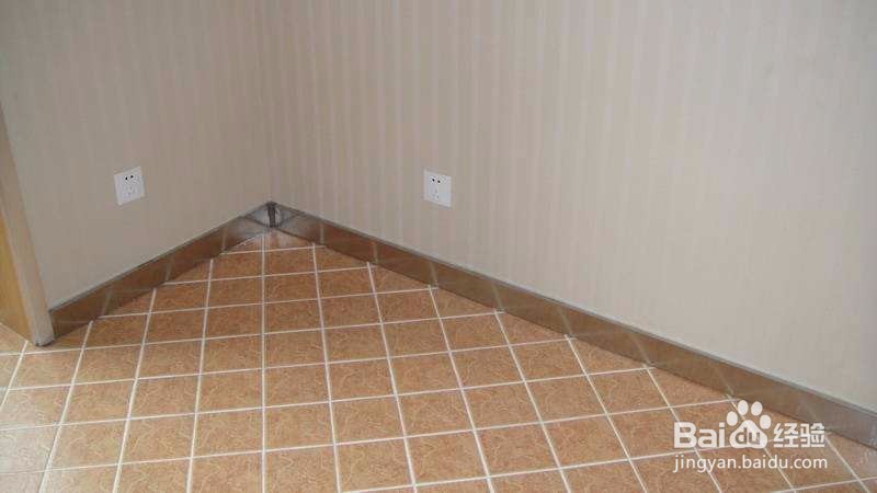 钢踢脚新型建材-家装可以用不锈钢踢脚线吗