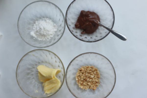 费列罗巧克力杯子蛋糕