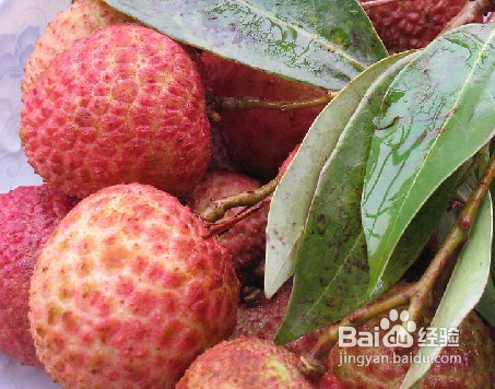 怎样挑选新鲜的荔枝