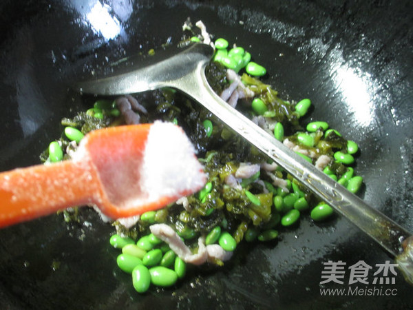 酸菜瘦肉丝炒毛豆