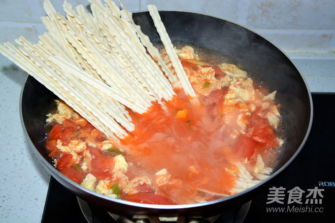 西红柿鸡蛋刀削面