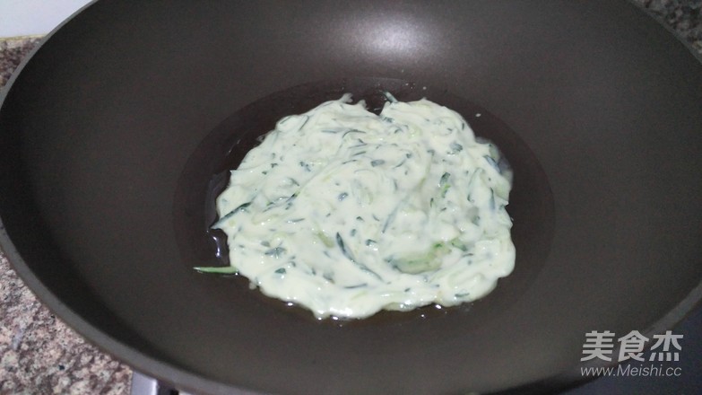 黄瓜鸡蛋饼的做法