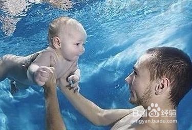 夏季哪些婴儿不能游泳婴儿游泳的好处