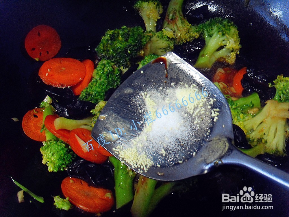 抗雾霾美食——耗油西兰花炒木耳