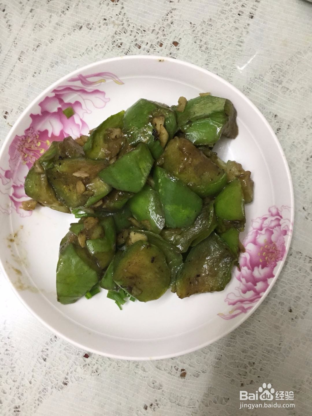 素炒青茄,加点生抽更好吃