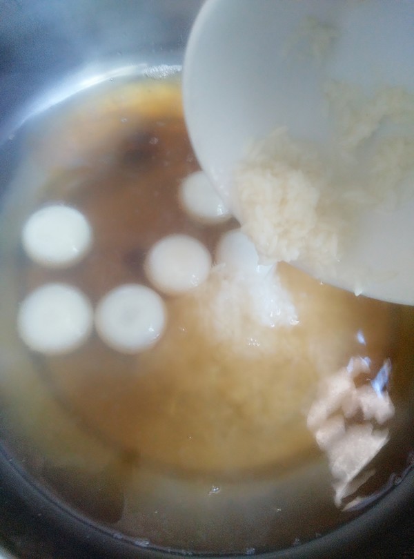 酒酿汤圆的做法