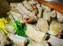 简单又好吃 茶树菇烧排骨