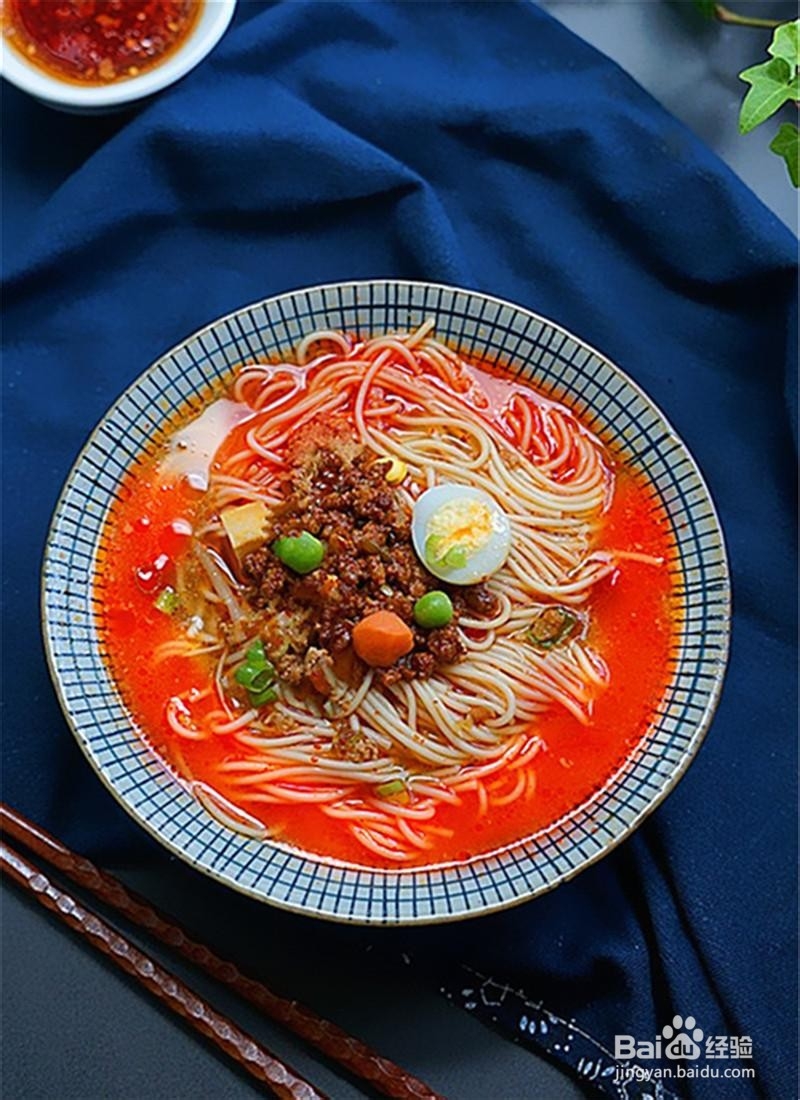 肉末炸酱面的家庭制作方法