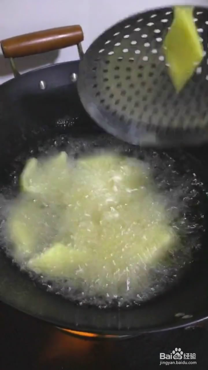 如何制作拔丝鸡蛋