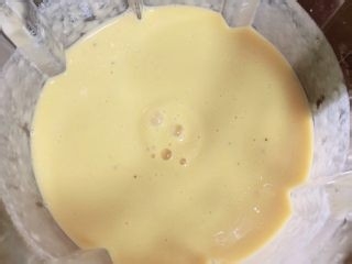 芒果香蕉奶昔