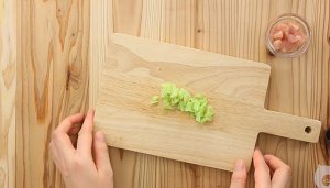 12-18个月辅食:包菜鸡肉奶香浓汤怎么做?