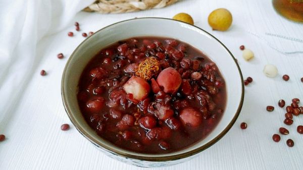 桂圆莲子红豆粥