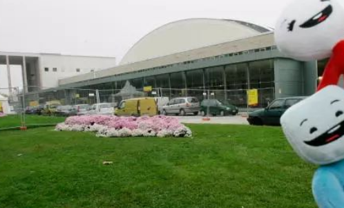 历届奥运会参赛国数量是多少