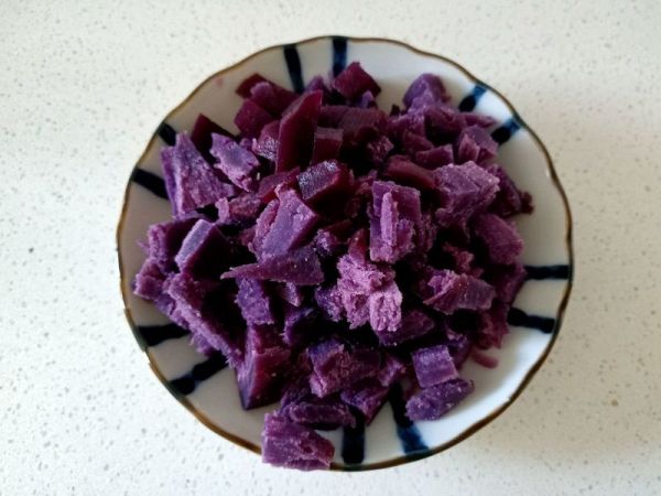 紫薯牛奶燕麦脆