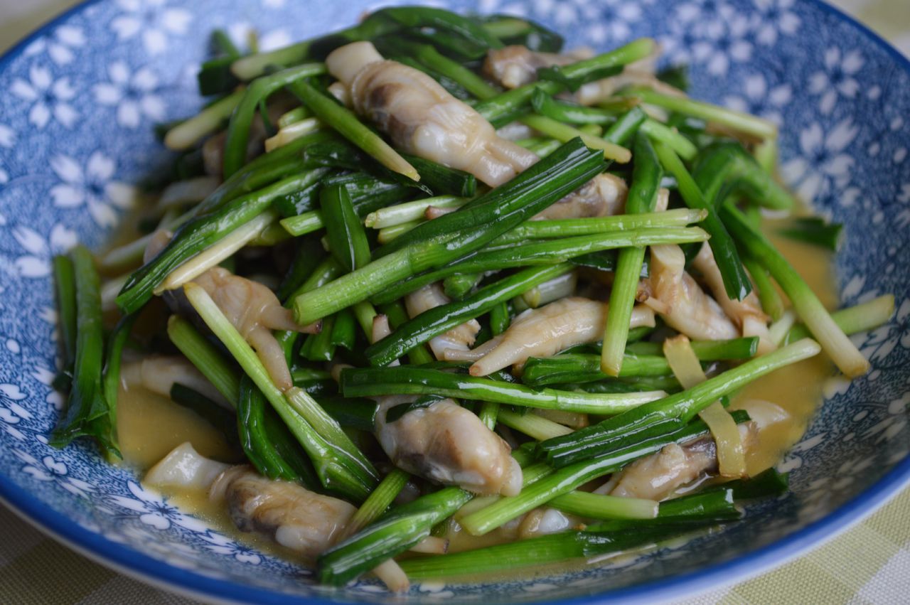 鲜美的韭菜炒圣子的做法,快收快收!