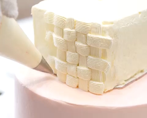 韩式裱花花篮蛋糕这样做才美味