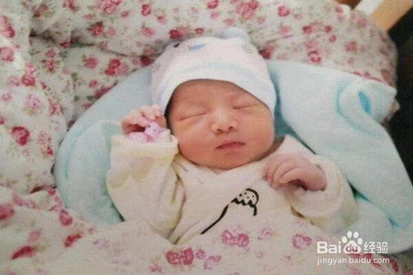 宝宝喝母乳老是呛到怎么办