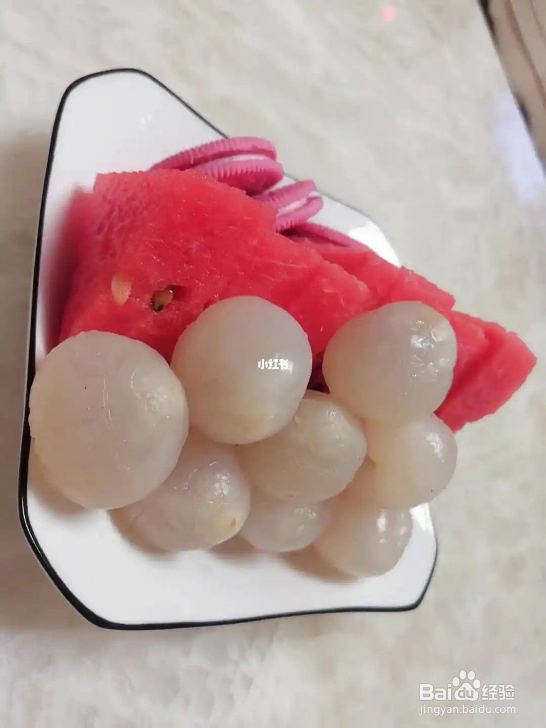 如何吃荔枝不上火?