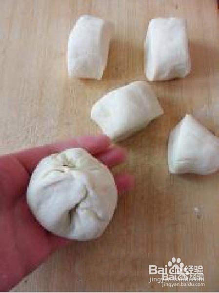 上班族夏季饮食大全：[11]葱花烧饼制作方法