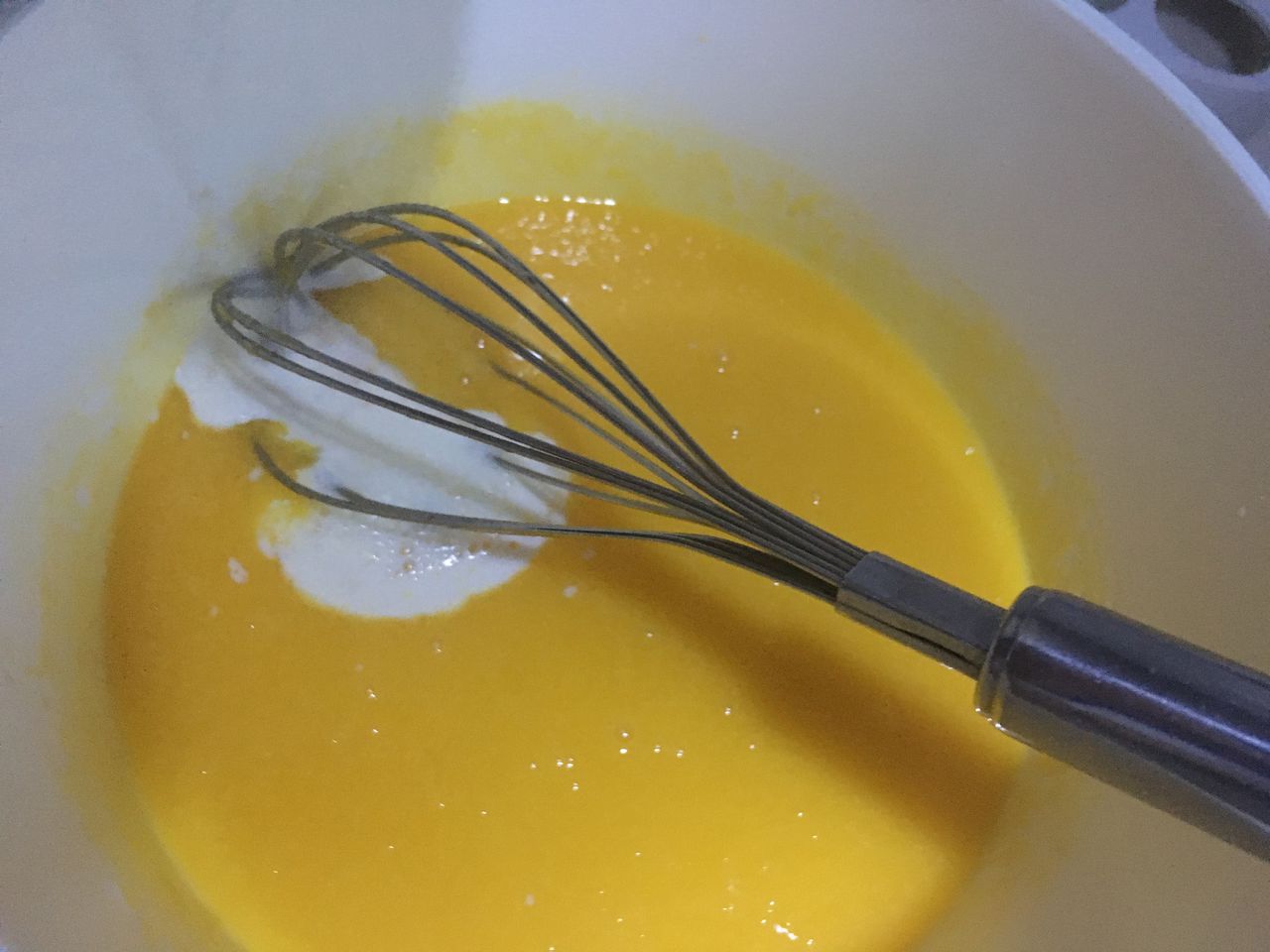 美味松软的戚风蛋糕,看完就能上手