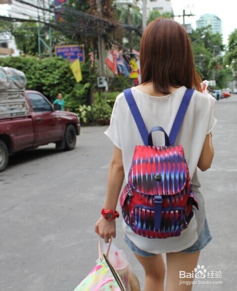 如何穿衣修饰瘦弱的身材