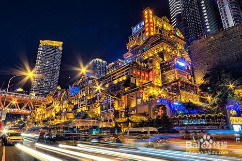 到了洪崖洞要怎么玩