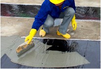 高密封反应粘结型高分子湿铺防水卷材施工工艺