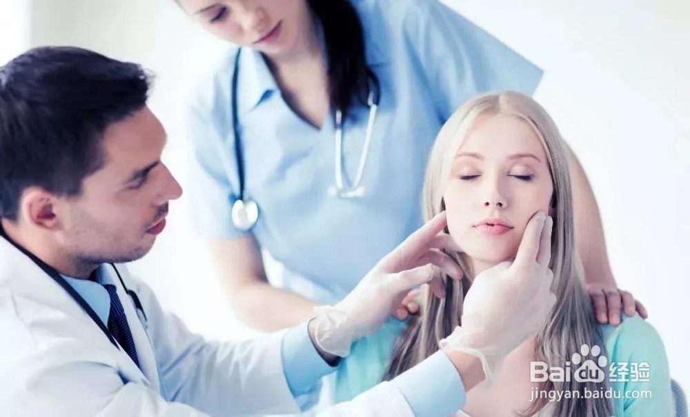 小悦的面部自体脂肪填充经历，掌握变美技巧