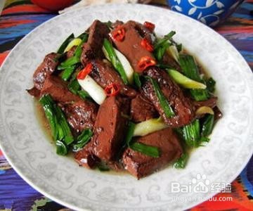 猪血的功效及饮食禁忌