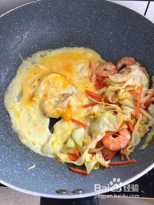 怎么做美味的鲜虾炒面