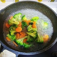 在家制作美味的黑椒肥牛饭