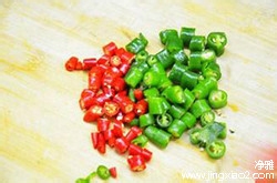 如何做酸汤金针肥牛？？？？？快学习吧！！！