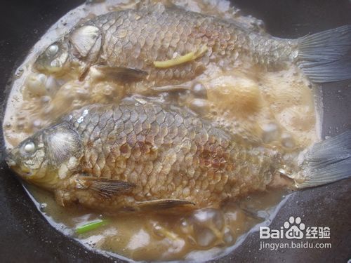 红烧鲫鱼