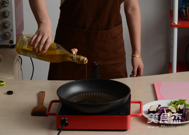 辣肉酱烧茄子