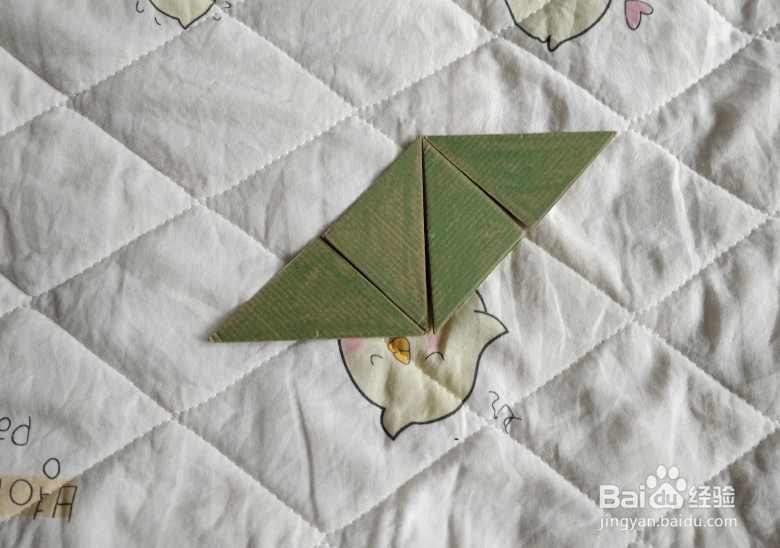 用九巧板怎么拼一个练习舞步的小哥哥呢？