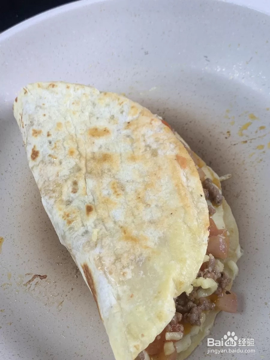 好吃到爆的芝士肉酱卷饼的做法