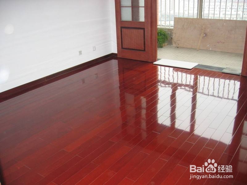 实木地板的养护小技巧