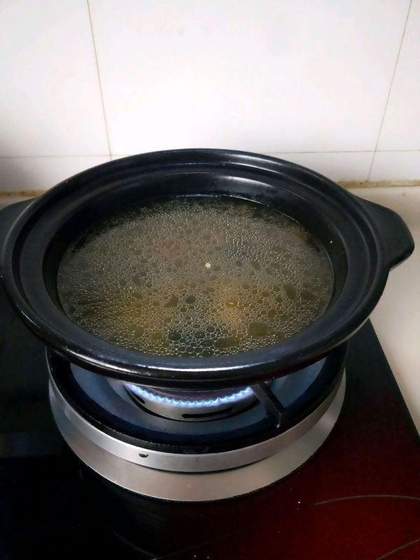 鸡汤三色蝴蝶面