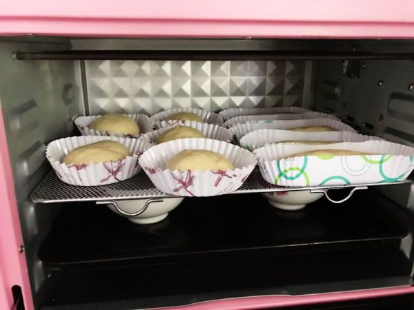 葱香芝士肠仔面包