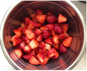 自制无添加草莓酱