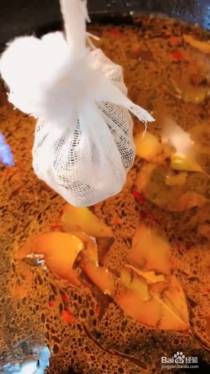 怎样在家正确自制味美的猪蹄炖肘子
