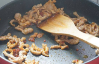 怎么做美味好吃的青椒肉丝