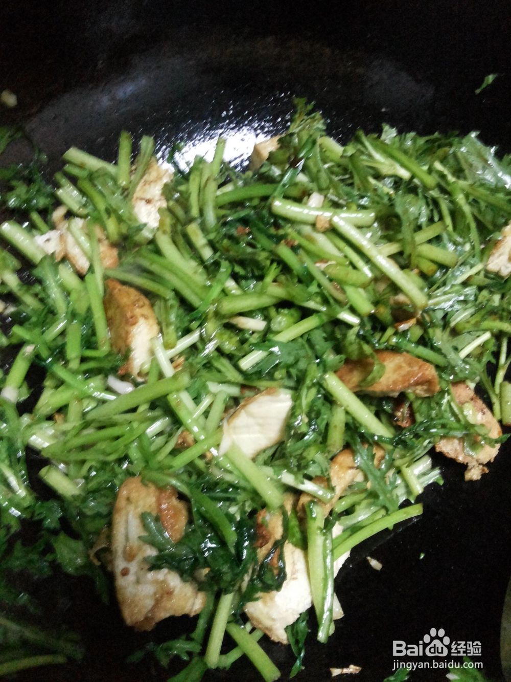 茼蒿炒豆腐这样做好吃