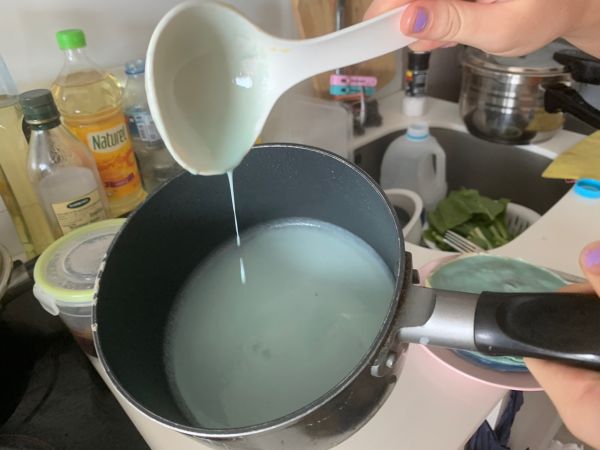 可可爱爱蓝蓝千层草莓蛋糕