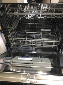 洗碗机是如何让厨房告别油腻的？