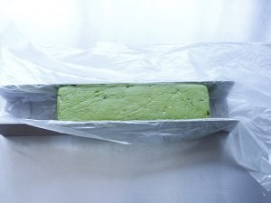 抹茶开心果曲奇饼干的做法