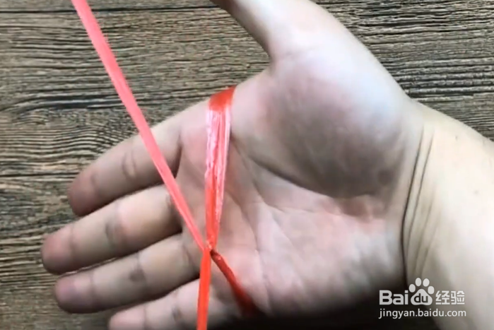 如何徒手切断细绳子？